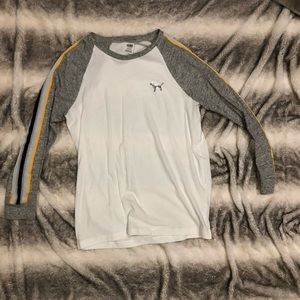 VS long sleeve t with sequin logo
